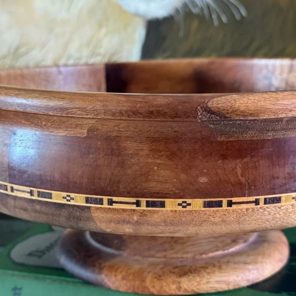Vintage Turned Wooden Decorative Footed Bowl Compote Inlaid Aztec Marquetry - Picture 11 of 16